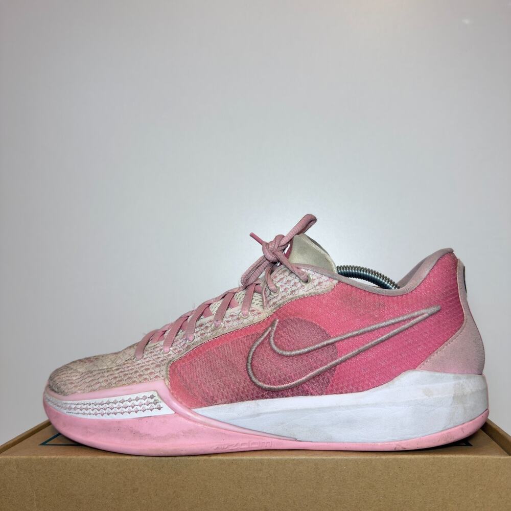 Nike Sabrina 1 By You Mens 13 Womens 14.5 Pink White Basketball Sneakers Court S